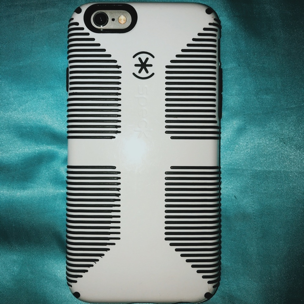 I phone 6/6s case from Speck